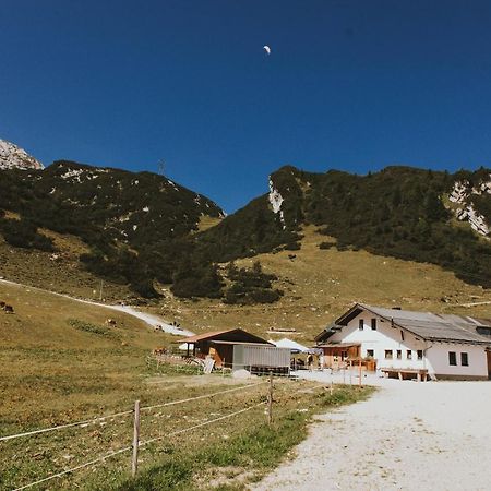 Hochalm-Premium-Campingfass Auf 1705 M, No Car Access Garmisch-Partenkirchen járás Kültér fotó